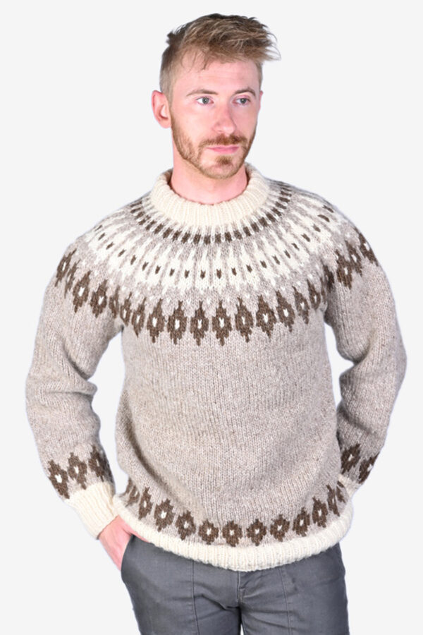 Vintage Men's Icelandic Jumper Size M Brick Vintage